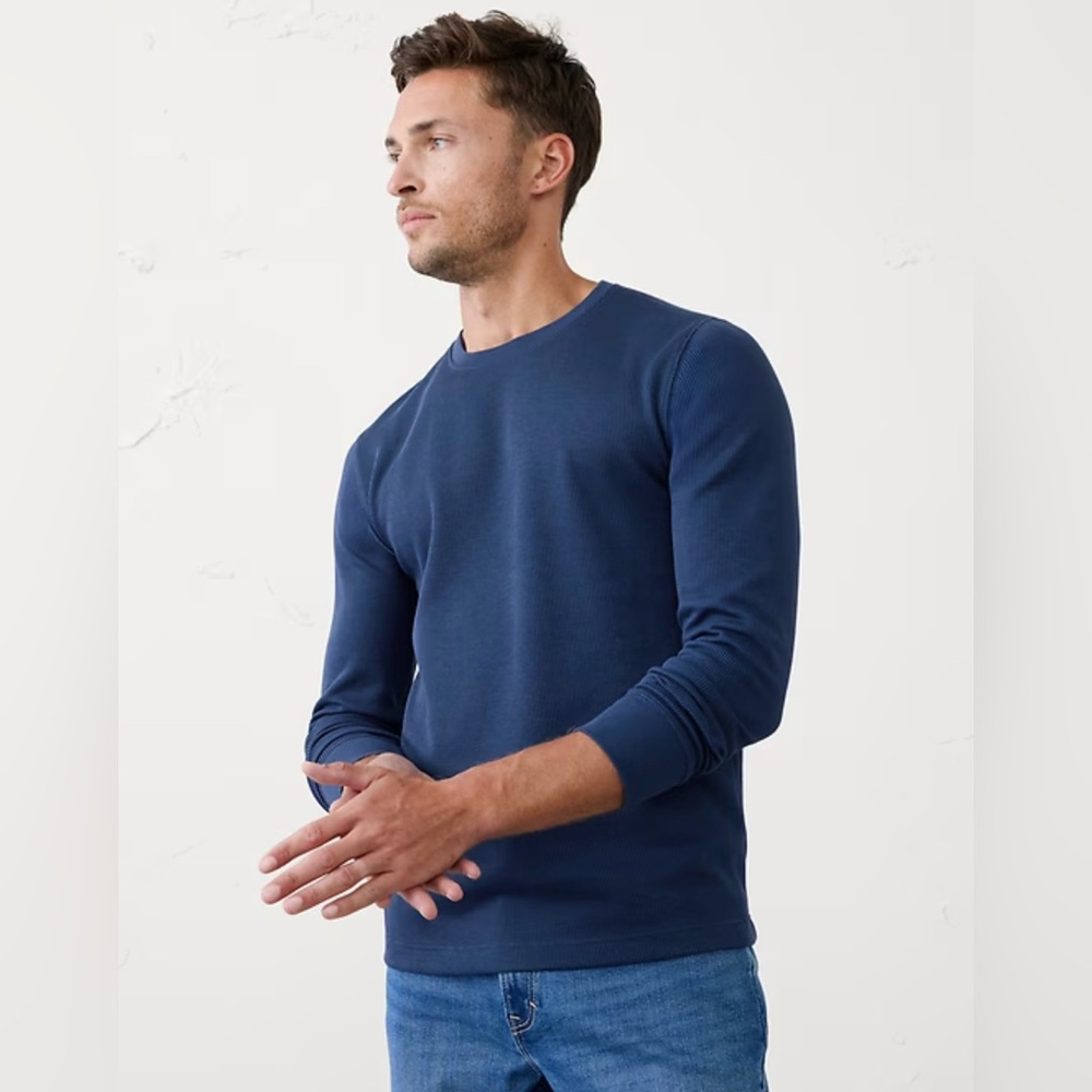 Banana Republic Navy Waffle Knit Tee Crew Neck Long Sleeve Size L